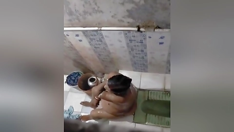 Mature Aunty Bathing Capture By