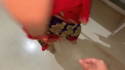 Bhabhi With A Sexy Butt Is Ready To Fuck With Delivery Boy