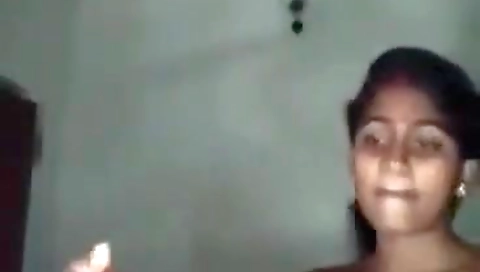 Sexy Indian teen 18+ Housewife Revealing Her Nude Body Parts