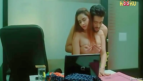 Office Boss Emotion Control Nai Kr Pae Fucked His Couligue