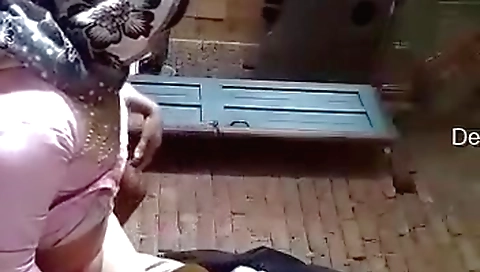 Today Exclusive- Tharki Sasur Nea Appni Bahuai Ko Chod Dala