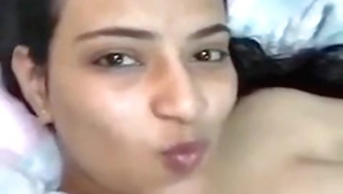 Sexy Nude Pakistani Girl Nude Mms