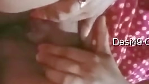 Today Exclusive- Desi Girl Showing Her Boobs And Pussy