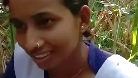 Exclusive-cute Look Bihari Girl Outdoor Sex With Lover With Clear Audio