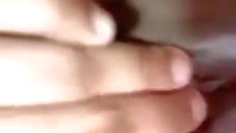 Exclusive- Desi Look Sexy Nri Girl Showing Her Wet Pussy