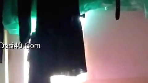 Today Exclusive- Desi Clg Lover Romance And Sex In Gf Home 1