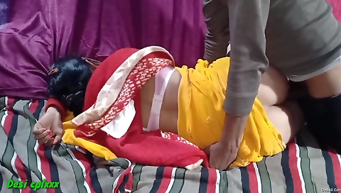 Today Exclusive- Desi Wife Romance And Hard Fucked By Hubby