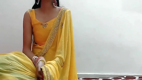 Chacha Ne Bahu Rani Se Ki Gandi Baate Aur Nikal Diya Paani