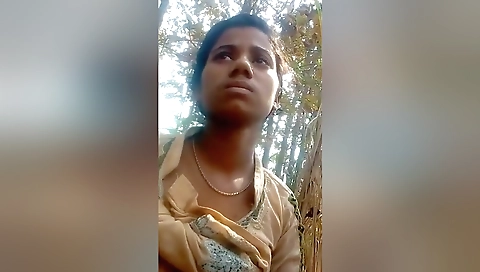 Today Exclusive- Super Hot Desi Village Girl Ridding Lover Dick