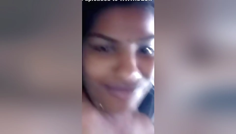 Today Exclusive- Desi Tamil Girl Showing Her Boobs And Pussy On Video Call 1