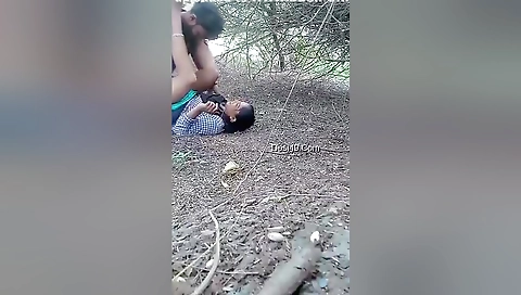 Desi Village Randi Bhabhis Outdoor Fucking With Lover 1