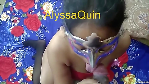 Exclusive- Sexy Desi Wife Gives Nice Blowjob To Hubby 2