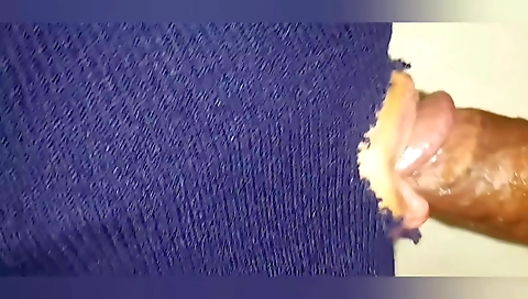 Mini Diva In Srilankan Office Girl Blow Job And Throbbing Oral Creampie With Her Boss