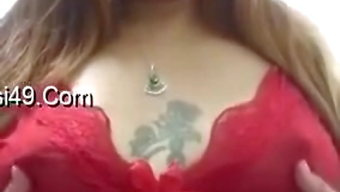 Today Exclusive-hot Indian Bhabhi Showing Her Boobs And Pussy 1