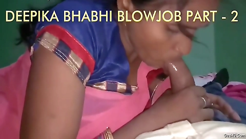 Exclusive- Sexy Desi Bhabhi Sucking Deaver Dick