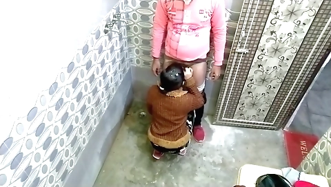 My Step brothers Wife Caught Me In Bathroom While I Masturbating. And I Fuck My Step brothers Wife