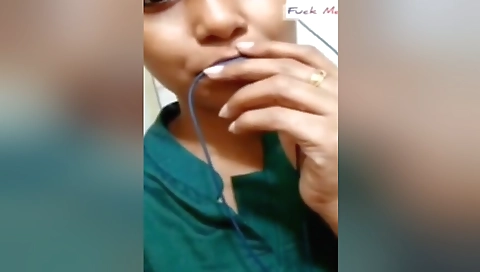 Cute Desi Girl Shows Her Boobs And Pussy 1