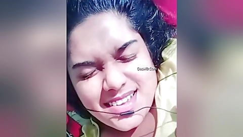 Today Exclusive- Sexy Desi Girl Showing Her Boobs And Pussy 1
