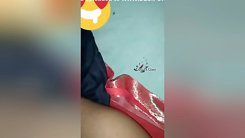 Today Exclusive- Village Girl Showing Her Pussy