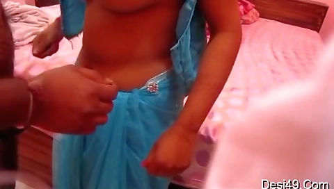 Desi Bhabhi Blowjob And Ready For Fucking 2