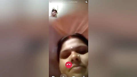 Today Exclusive- Bihari Bhabhi Showing Her Pussy To Lover On Video Call