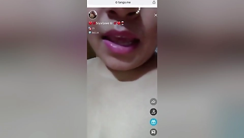 Today Exclusive- Sexy Desi Bhabi Siya Love U Private Tango Show
