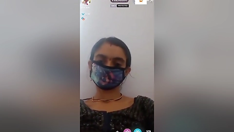 Sexy Desi Bhabhi Shows Boobs