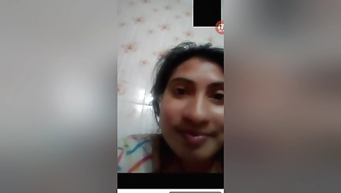 Desi Village Girl Shows Her Boobs On Video Call 2