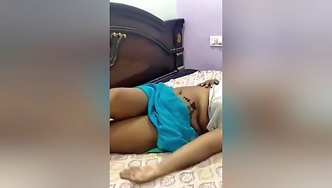 Hubby Record Wife Hot Video For Fans