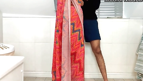 Desi Maid Fucked Hard By Owner When Wife Was Not Hin