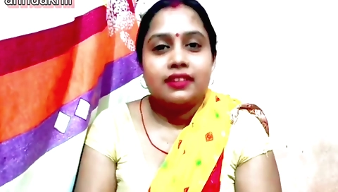 Desi Indian Bhabhi Ne Apni Chut Ka Pani Nikal Kr Mast Chudai Karwayi Indian Desi Sex Video