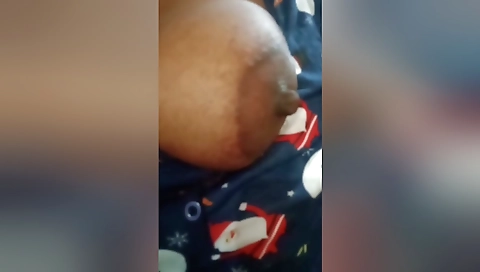 Collage Mallu Girl Showing Her Boobs To Boy Friend